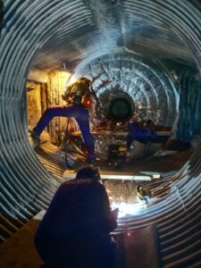 On the occasion of the Christmas holidays Atecsol organizes a photographic contest for all staff on the ''Art of metal fabrication''